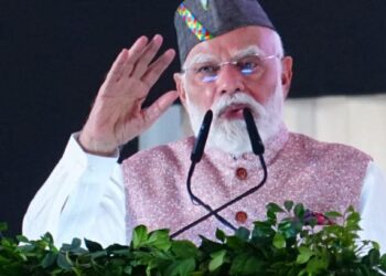 राज्य स्थापना दिवस पर उत्तराखंड के लिये खास रहा रविवार का दिन ,पहाड़ी बोली, पहाड़ी टोपी, पीएम का हर अंदाज पहाड़ी,रजत जयंती के मुख्य कार्यक्रम में उत्तराखंड से गहरा कनेक्ट कर गए पीएम नरेंद्र मोदी