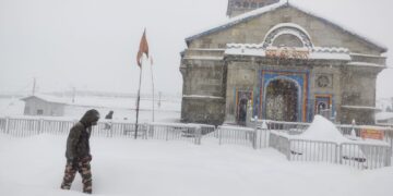 बाबा की ऐसी कृपा,भारी हिमपात और शून्य से नीचे के तापमान के बीच केदारनाथ धाम में मुस्तैद सुरक्षा बल