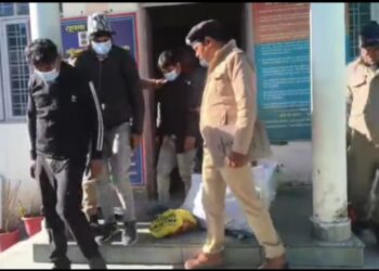 केदारघाटी के मंदिरों में चोरी करने वाले गैर हिन्दुओं के खिलाफ थाना गुप्तकाशी में मुकदमा दर्ज, अभियुक्तों को न्यायालय के समक्ष किया गया पेश