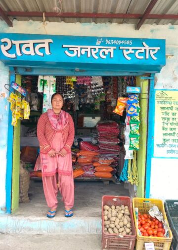 थल्ली की साधना रावत बनीं आत्मनिर्भर, ग्रामोत्थान परियोजना से मिली नयी पहचान