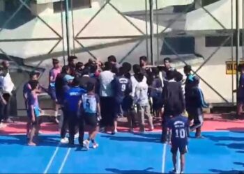 गढ़वाल विवि की बिड़ला परिसर की खो-खो टीम के साथ अभद्रता और मारपीट का आरोप, छात्रों ने कुलपति से की कार्रवाई की मांग