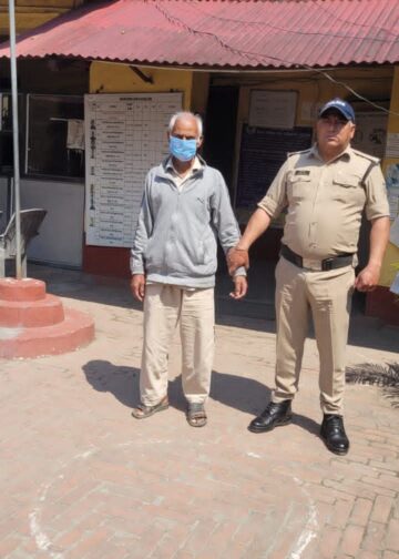 नाबालिग के साथ दुष्कर्म मामले में 65 वर्षीय बुजुर्ग पुलिस के हाथों चढ़ा