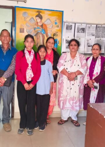 बेसहारा बच्चों को सहारा!! चाइल्ड हेल्पलाइन व बाल कल्याण समिति ने दो बहनों को भेजा चिल्ड्रन विलेज