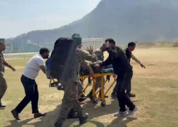 चमोली के गोपेश्वर-चोपता मोटरमार्ग पर सेना का वाहन हुआ अनियंत्रित