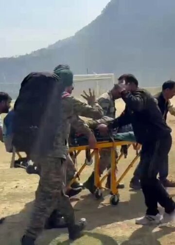 चमोली के गोपेश्वर-चोपता मोटरमार्ग पर सेना का वाहन हुआ अनियंत्रित