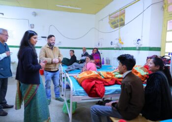 निरीक्षण से निर्णय तक: जिला अस्पताल में सुधार और आधुनिक सुविधाओं के विस्तार को जिलाधिकारी ने दी मंजूरी,जिला अस्पताल में बड़ा सुधार अभियान: इमरजेंसी विस्तार, ओपीडी डिजिटल टोकन सिस्टम, उपकरण खरीद, शववाहन, सोलर प्लांट और वार्ड सुविधाओं पर जोर,जिला अस्पताल में सुधार की ग्राउंड प्लानिंग: मॉनिटरिंग सिस्टम और मरीज सुविधाओं पर फोकस