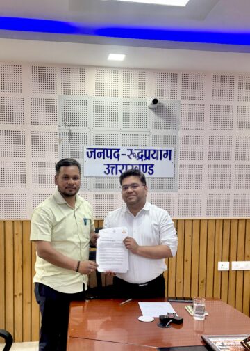 केदारनाथ यात्रा व्यवस्थाओं को लेकर बद्रीनाथ-केदारनाथ मंदिर समिति सदस्य डॉ विनीत पोस्ती ने की सख्ती की मांग, डीएम को सौंपा पत्र