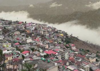 उत्तराखंड मौसम अपडेट: प्रदेश में शुष्क रहेगा मौसम, सामान्य से 3-4 डिग्री अधिक चल रहा तापमान