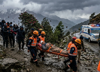 रूद्रप्रयाग जिले से बड़ी खबर :तुंगनाथ -चोपता घाटी में फंसे पर्यटक,रेस्क्यू में जुटा प्रशासन