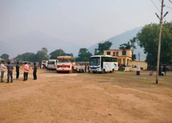 गौचर में दर्दनाक हादसा, चारधाम यात्रा पर आई महिला की बस के नीचे आने से मौत
