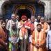 श्री केदारनाथ धाम पहुंचे राज्यपाल गुरमीत सिंह, श्रद्धालुओं से किया संवाद, स्वच्छता एवं सुगम यात्रा व्यवस्था पर दिया विशेष जोर