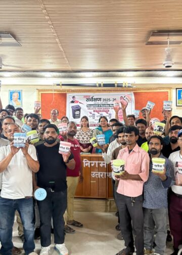 नगर निगम श्रीनगर की नई पहल, बार्बर दुकानों से निकलने वाली यूज्ड ब्लेड का होगा सुरक्षित निस्तारण