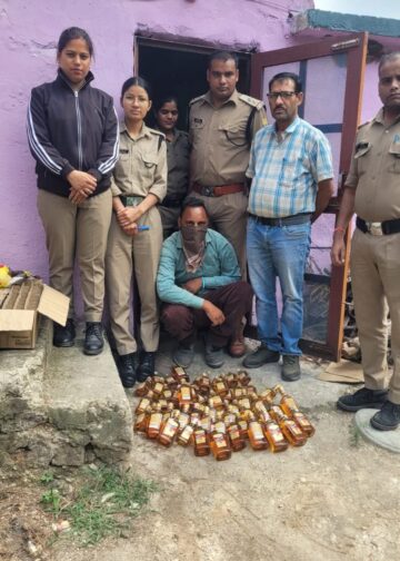 रुद्रप्रयाग…सतेराखाल में आबकारी विभाग की बड़ी कार्रवाई, भारी मात्रा में अवैध शराब बरामद
