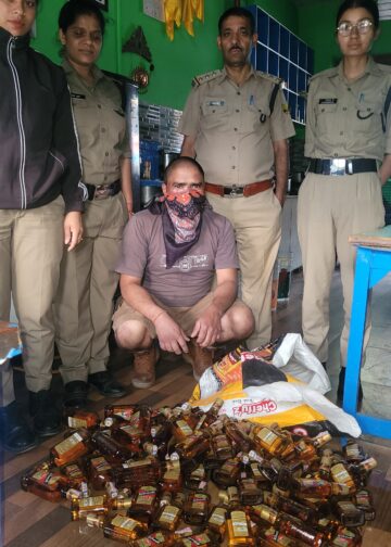 ऊखीमठ में आबकारी विभाग की बड़ी कार्रवाई, अवैध शराब के साथ दो तस्कर गिरफ्तार