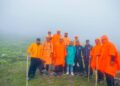 घने कोहरे में वासुकी ताल ट्रैक पर रास्ता भटके यात्री को SDRF ने सकुशल किया रेस्क्यू!!