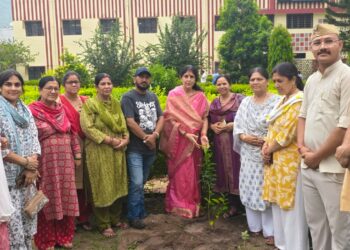 हरेला पर राजकीय पॉलिटेक्निक में हुआ फलदार पौधों का रोपण