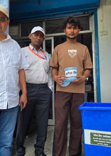 उत्तराखंड में पहली बार: श्रीनगर नगर निगम की अनूठी पहल, बार्बर दुकानों से यूज्ड ब्लेड का शुरू हुआ वैज्ञानिक संग्रहण