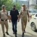 पूर्व मुख्य सचिव का बेटा निकला फर्जी IPS! नौकरी दिलाने के नाम पर ठगे 19.60 लाख, देहरादून पुलिस ने दबोचा,RAW, CRPF और सेना का अधिकारी बनकर भी झाड़ता था रौब, फर्जी आईडी-कार्ड, वर्दी और वायरलेस सेट बरामद