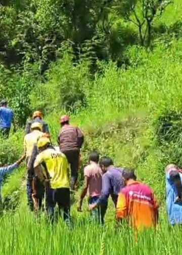 रुद्रप्रयाग में दर्दनाक हादसा: घास लेने गई महिला का पैर फिसला, उफनते गदेरे में बहने से मौत!!