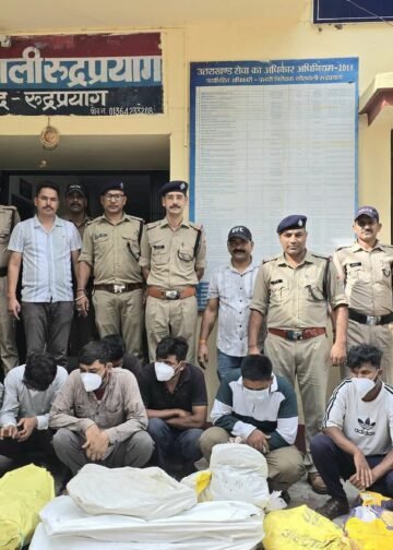 बड़ी खबर: रुद्रप्रयाग पुलिस की बड़ी कामयाबी,पम्प हाउसों और हॉटमिक्स प्लांटों में लाखों की चोरी करने वाला गिरोह बेनकाब,महज 6 दिन में पुलिस ने किया हाई-प्रोफाइल चोरी कांड का खुलासा