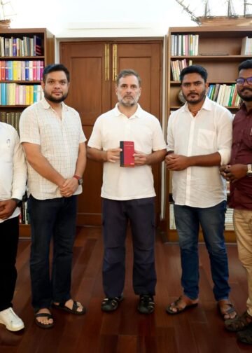 उत्तराखंड के युवाओं की आवाज अब संसद तक पहुंचाएंगे राहुल गांधी, दिल्ली में उत्तराखंड बेरोजगार संघ ने की मुलाक़ात
