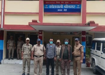 90 किलो गांजा तस्करी के नेटवर्क का खुलासा,श्रीनगर पुलिस ने 24 घंटे में दो और आरोपियों को किया गिरफ्तारएंबुलेंस चालक से पूछताछ के बाद रुद्रप्रयाग और श्रीनगर से दबोचे गए सप्लायर व सह आरोपी