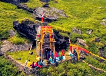 रक्षाबंधन पर एक दिन के लिए खुलता है वंशी नारायण मंदिर, भगवान विष्णु को राखी बांधने उमड़ती हैं श्रद्धालु महिलाएं