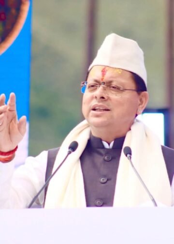 बदरीनाथ में देवभूमि सांस्कृतिक महोत्सव में शामिल हुए मुख्यमंत्री धामी, बामणी गांव में भी पूजा-अर्चना,मातृशक्ति के साथ चाचणी नृत्य में भी लिया भाग