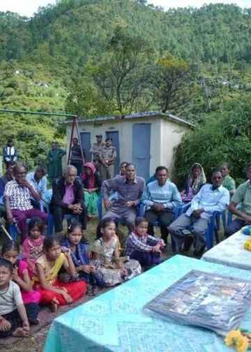 चिपलघाट में सेवा संकल्प शिविर, कैबिनेट मंत्री ने सुनी ग्रामीणों की समस्याएं
