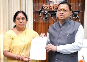 बड़ी खबर: केदारनाथ विधायक आशा नौटियाल ने मुख्यमंत्री पुष्कर सिंह धामी से की मुलाकात,केदारनाथ धाम में स्थानीय स्वरोजगार की सुरक्षा, पीएचसी ऊखीमठ के उच्चीकरण और मोहनखाल–चोपता मोटर मार्ग के नव निर्माण पर हुई चर्चा