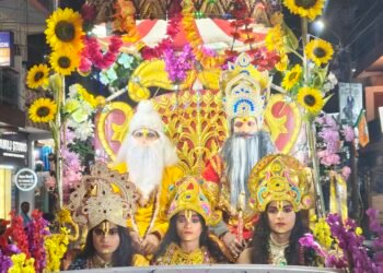 रामलीला में राम-सीता विवाह का सुंदर मंचन, दर्शकों ने बजाई तालियां